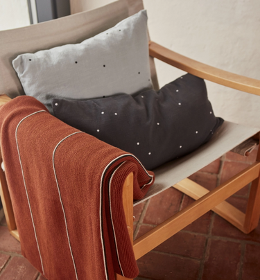 Kyoto Dot Cushion Long - Anthracite
